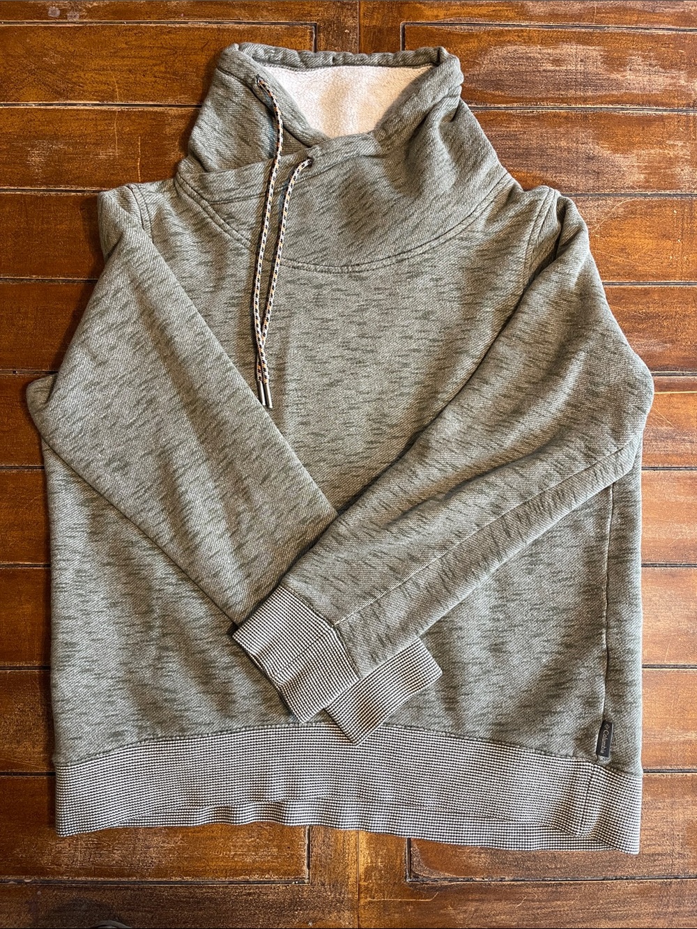 Columbia Women's Gray Turtleneck Pullover Sweater
